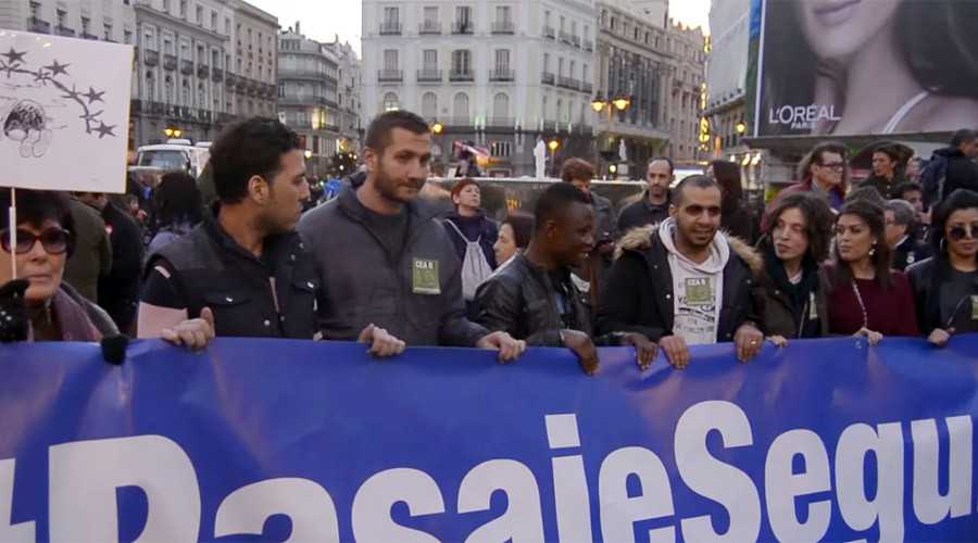 Thousands Protest in Spain over Turkey refugee deal